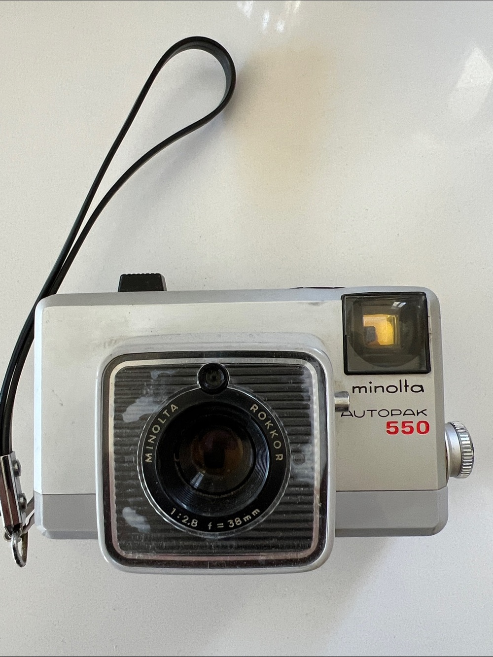 Autopak 550 Vintage Silver Point-and-Shoot Camera